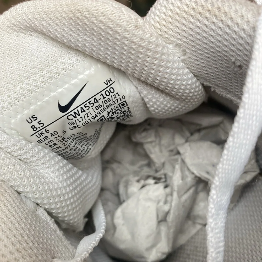 SOLD - Picture 4 of 6